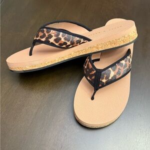 Kelly & Katie Flip Flops/NEW